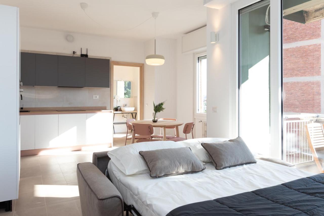 New Exclusive Melegnano Apartments- Near Train Station Exteriör bild