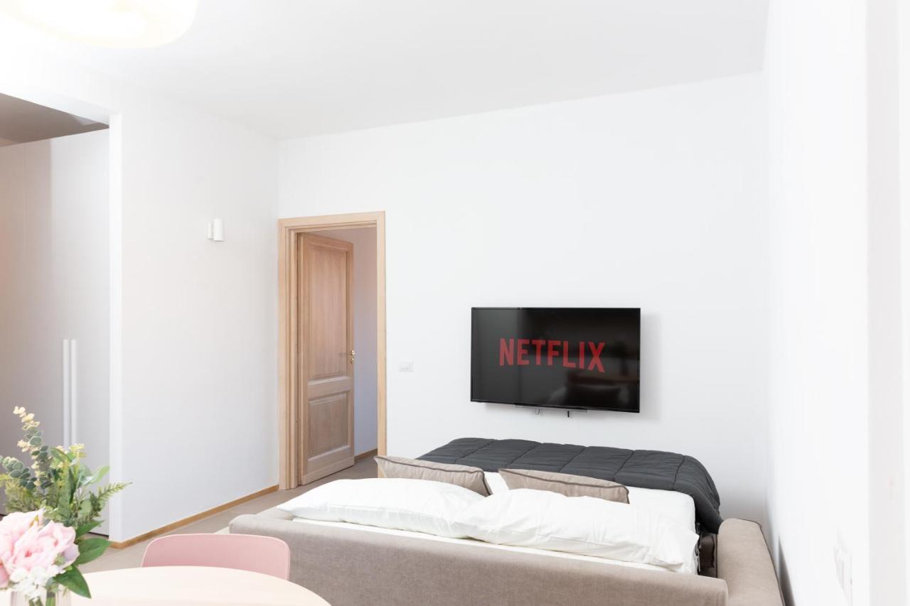 New Exclusive Melegnano Apartments- Near Train Station Exteriör bild