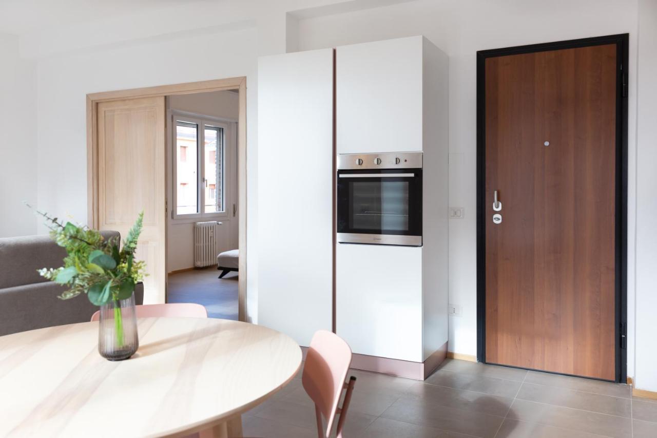 New Exclusive Melegnano Apartments- Near Train Station Exteriör bild