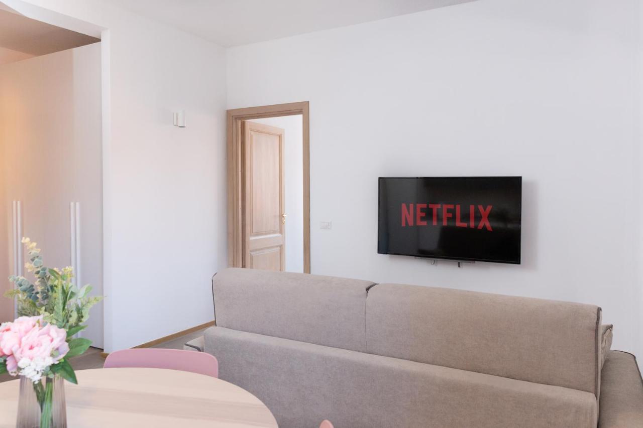New Exclusive Melegnano Apartments- Near Train Station Exteriör bild